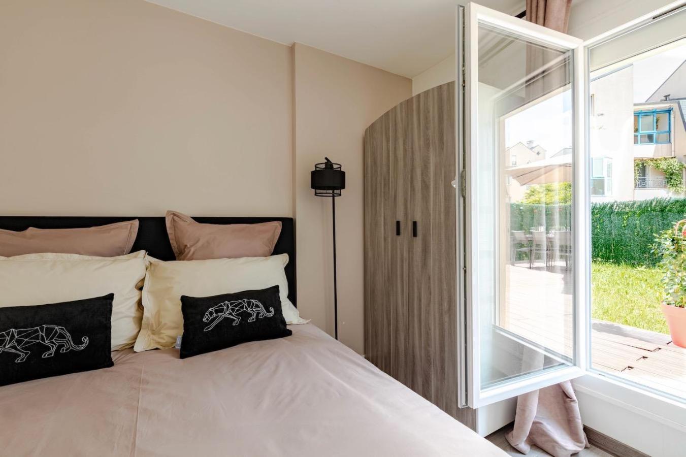 Charmant Refuge Avec Jardin, A 6 Minutes A Pied Du Metro Creteil L Echat-Lovely Retreat With Garden, Located A 6-Minute Walk From Creteil L Echat Metro Station Luaran gambar