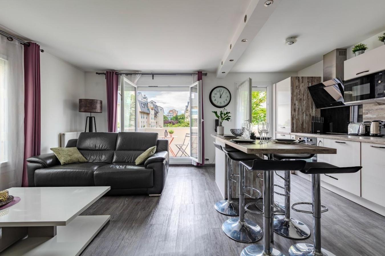 Charmant Refuge Avec Jardin, A 6 Minutes A Pied Du Metro Creteil L Echat-Lovely Retreat With Garden, Located A 6-Minute Walk From Creteil L Echat Metro Station Luaran gambar